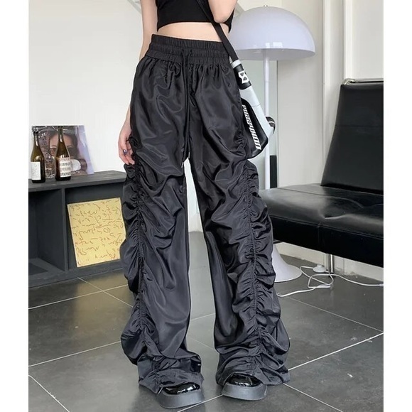 Micas Pants - Y2k Kpopstyle Style Gathered Drawstring Wide Leg Cargo‎ Pants Size S